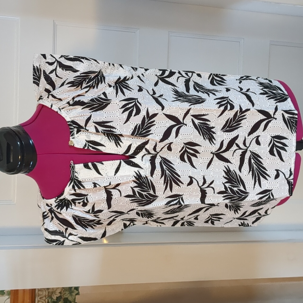 Loft Cotton Eyelit Detail Ruffle Sleeve Split Neck Top XSP